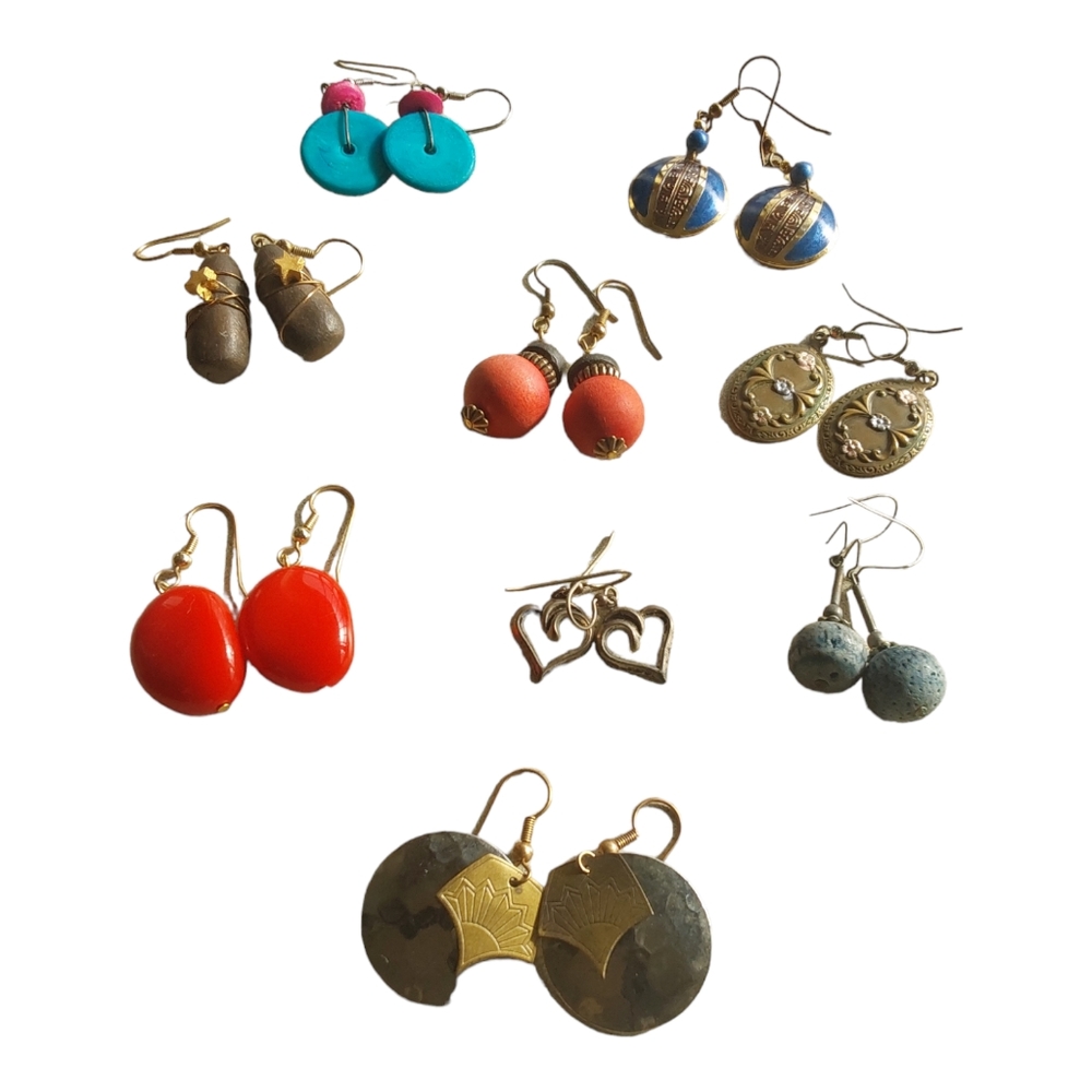 9 Women's Pierced Earrings